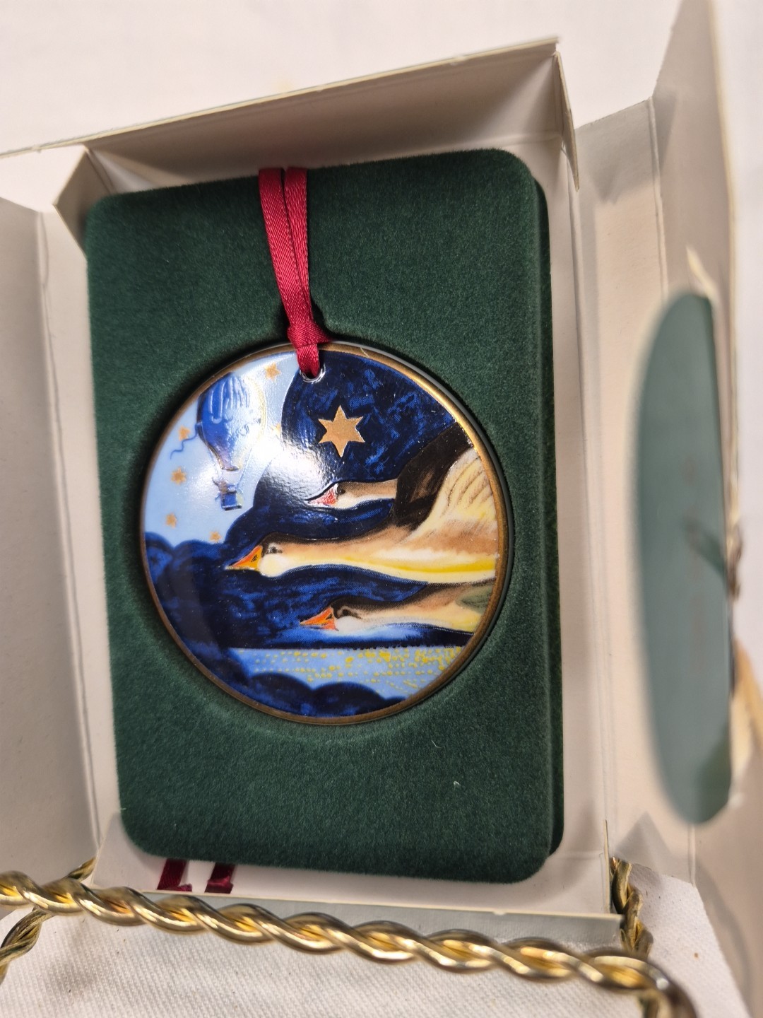 Bing And Grondahl Christmas Around The World Porcelain Christmas Ornament 1999