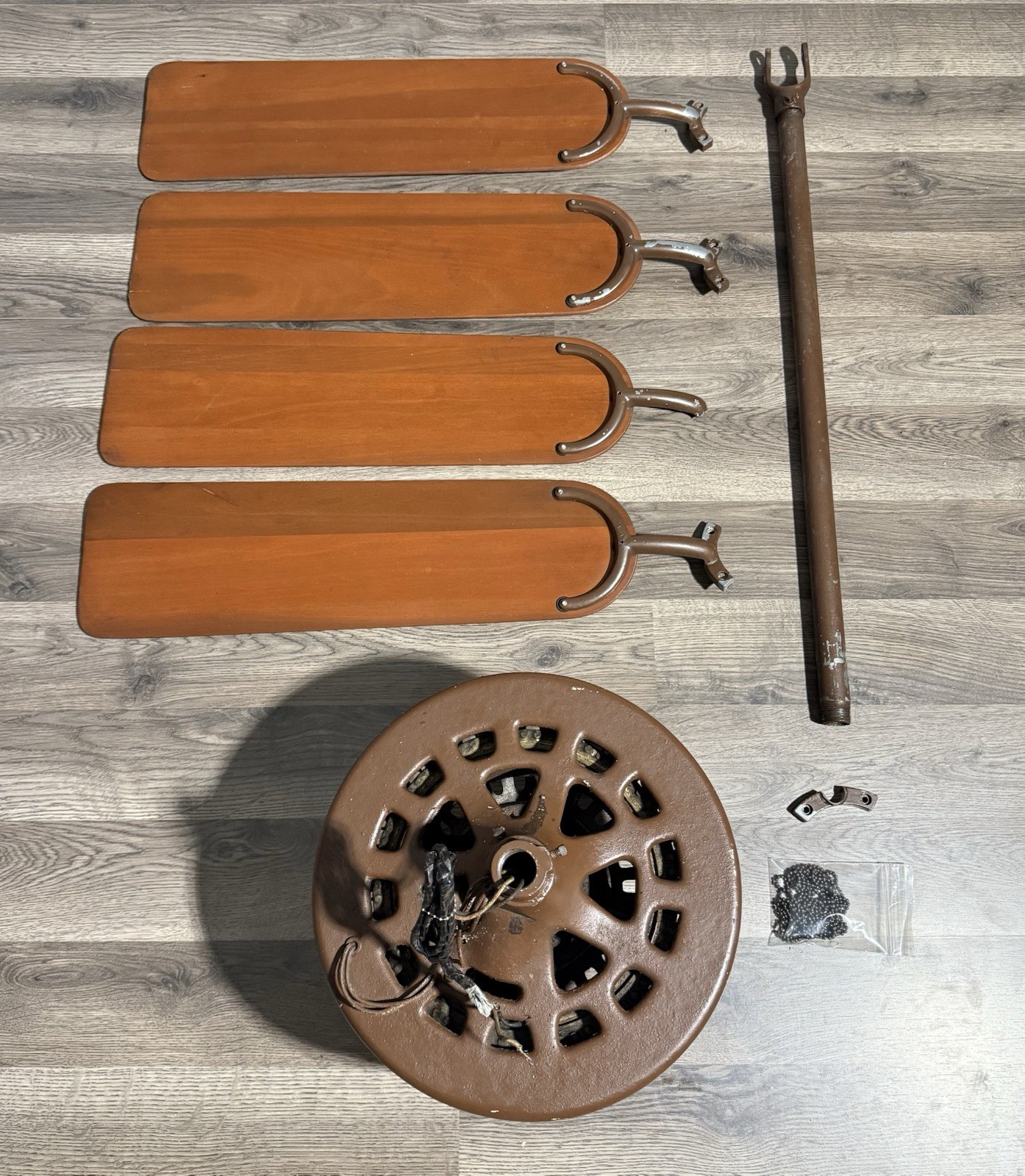 Antique Hunter 52\ Antique Hunter 52\