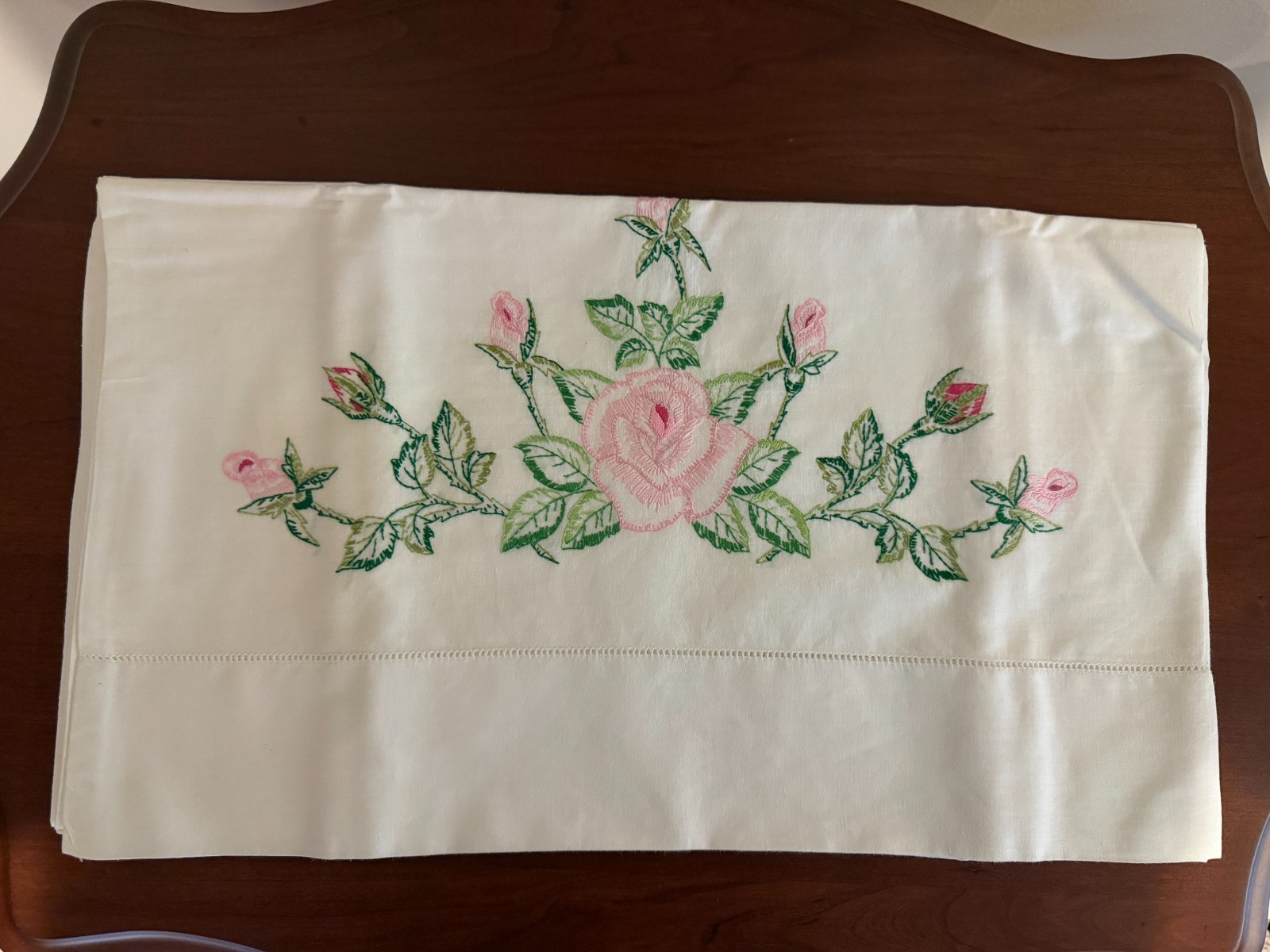 Vintage Embroidered Pillowcases Pair Pink Roses Floral NOS Unused Hemstitch