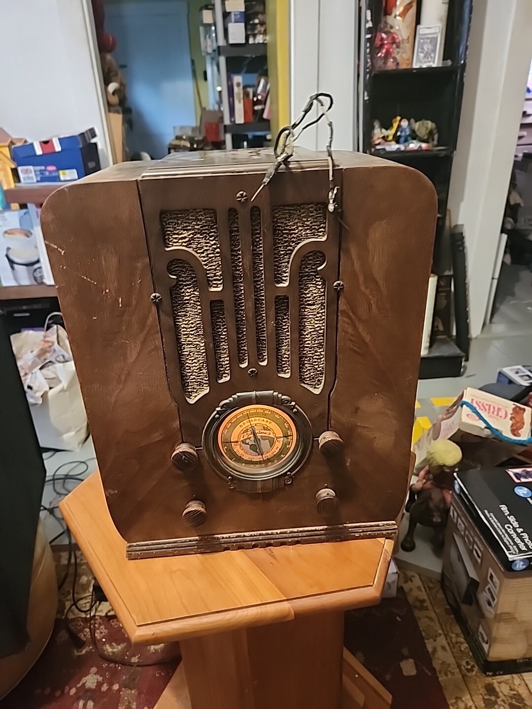 Vintage * SILVERTONE model 1906 TOMBSTONE RADIO:  Tested 