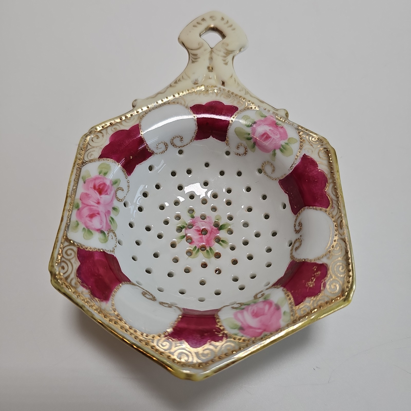 Antique Nippon Hand Painted Porcelain Tea Strainer Maple Leaf Mark 1891-1911
