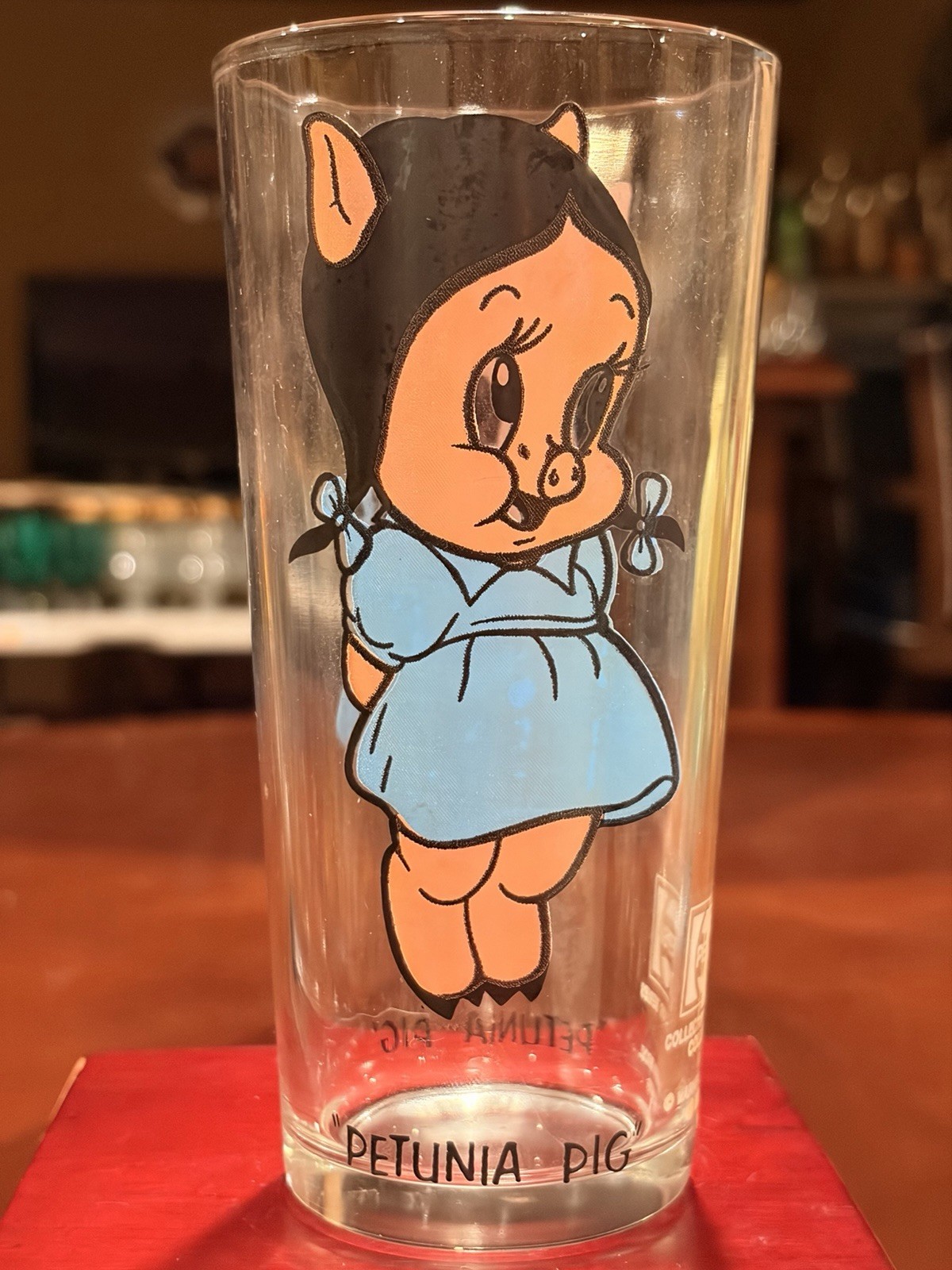Vintage 1973 Petunia Pig Pepsi Glass Collector Series Looney Tunes Black Letters Vintage 1973 Petunia Pig Pepsi Glass Collector Series Looney Tunes Black Letters