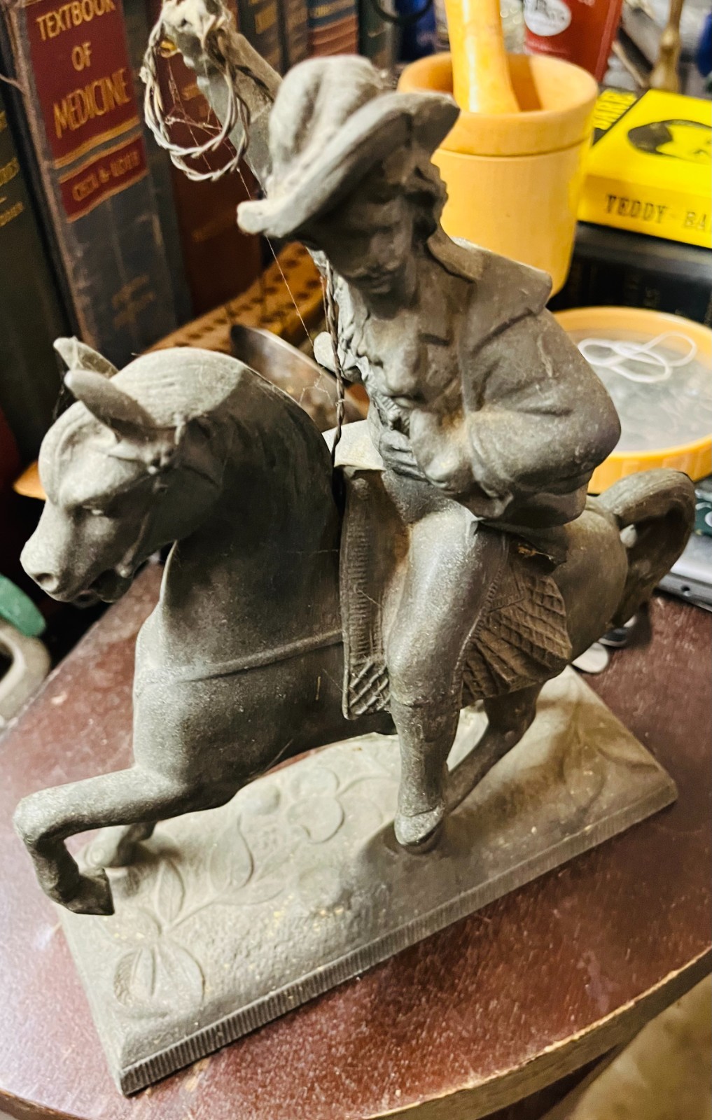 Buffalo Bill Cody, cast metal equestrian statue,  Metropolitan Mfg—Co.  New York