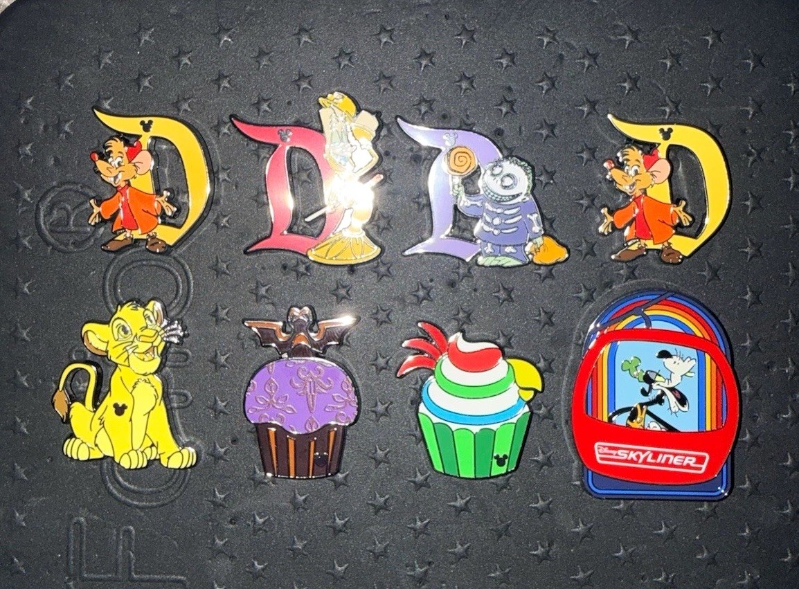 8 pins Disneyland D Pins, Skyliners, and Chasers Lot Disney