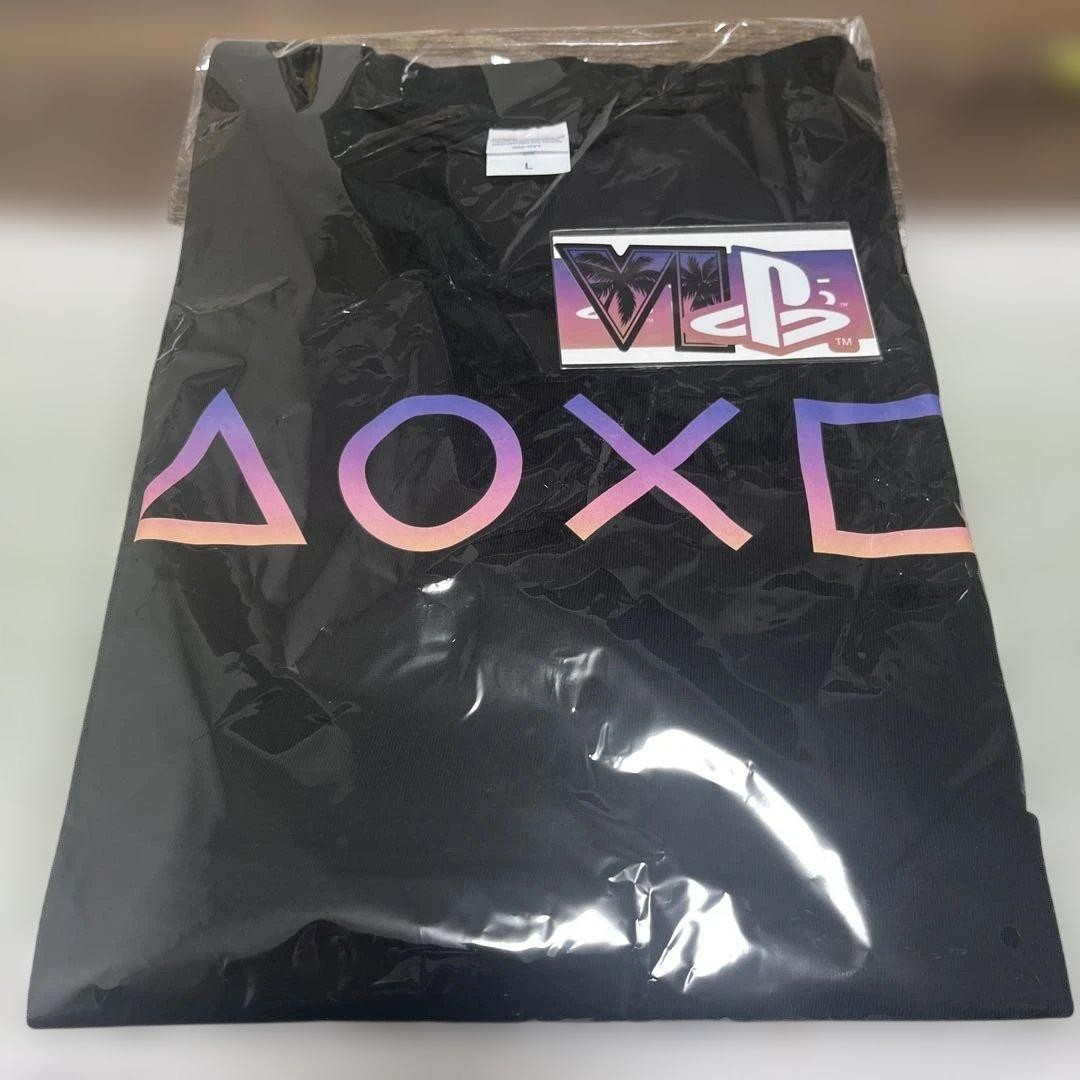 GTA VI Grand Theft Auto 6 PlayStation T-Shirt & Sticker TGS 2026 L Size