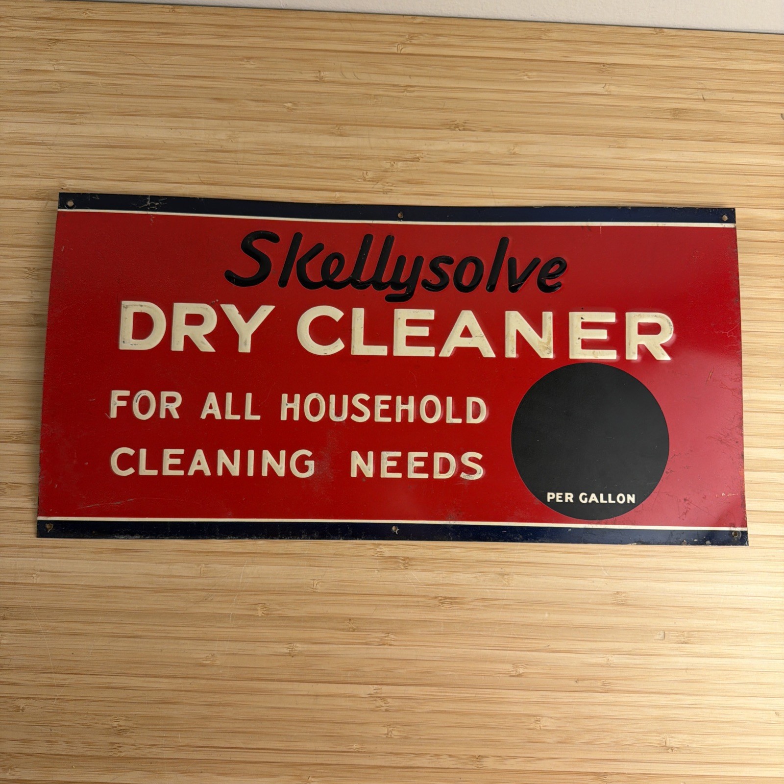 Vintage 1940s Embossed SKELLY OIL Advertising SKELLYSOLVE DRY CLEANER Tin Sign