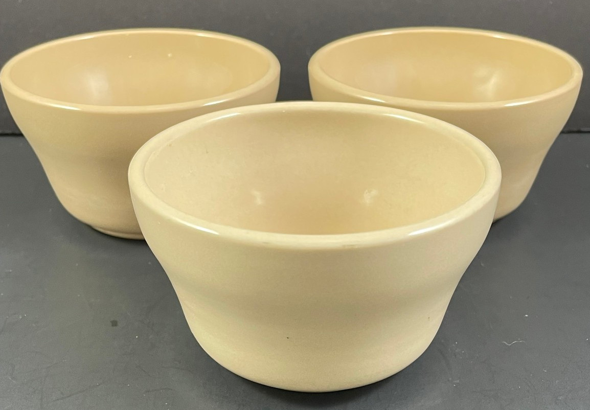 Shenango China Beige Dessert Fruit Bowl Custard Cup Set Of 3 Restaurant Vintage