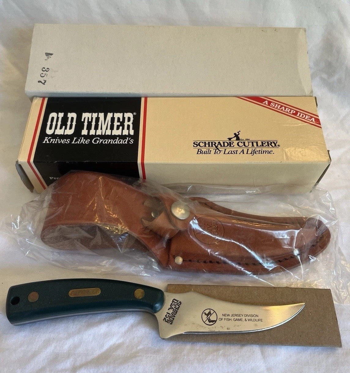 USA Schrade Old Timer 152OT Sharpfinger New Jersey Div of Fish, Game & Wildlife USA Schrade Old Timer 152OT Sharpfinger New Jersey Div of Fish, Game & Wildlife