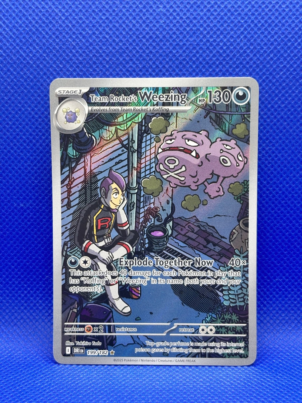 SV10: Destined Rivals #199/182 Team Rocket\'s Weezing
