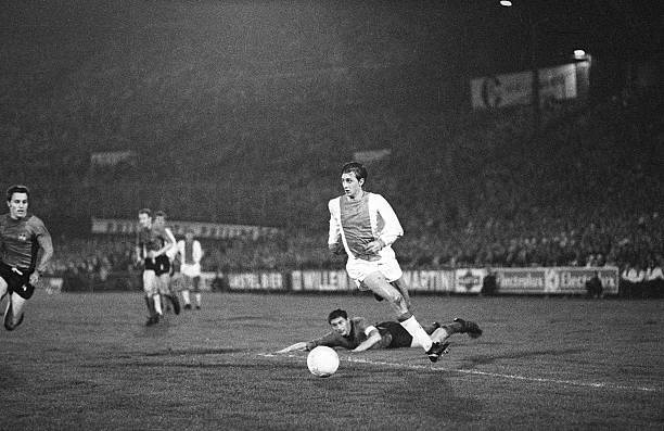 Johan Cruijff Of Ajax V Fc Nurnberg 1968 Old Football Photo