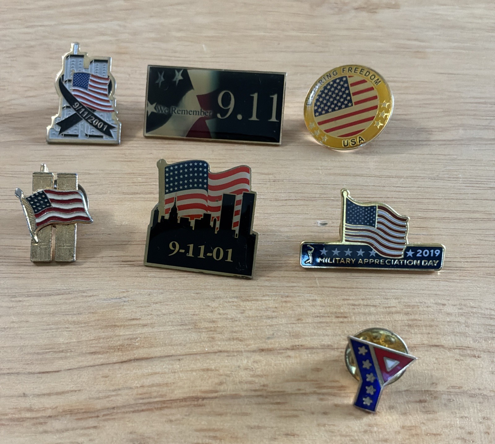 Vtg American Patriotic Pin Lot 9/11 War Military Pins Lapel Hat Pinback Tie Tack