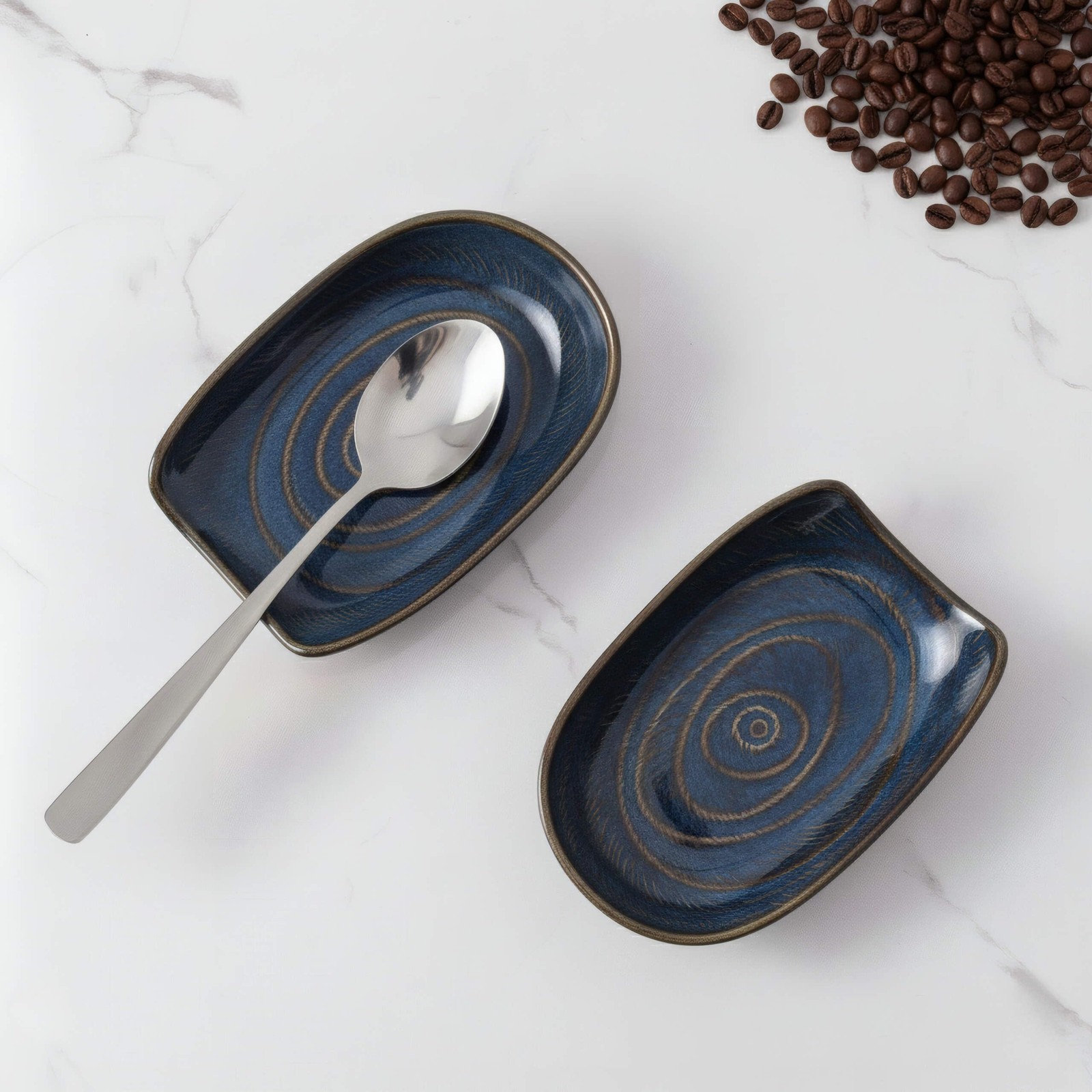 Ceramic Spoon Rest for Stove Top, Cute Porcelain 5.1 X 3.3 X 0.9 inch, Blue