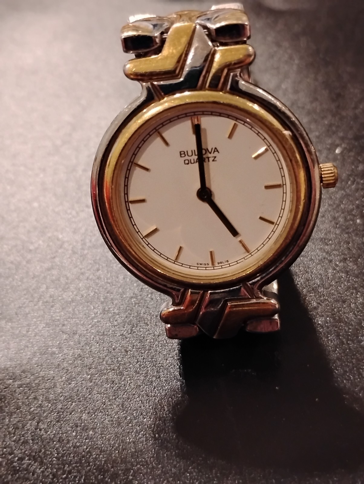 7” BULOVA QUARTZ WOMENS TWO TONE WATCH SLIM BEAUTIFUL ❤️🔥❤️🔥❤️