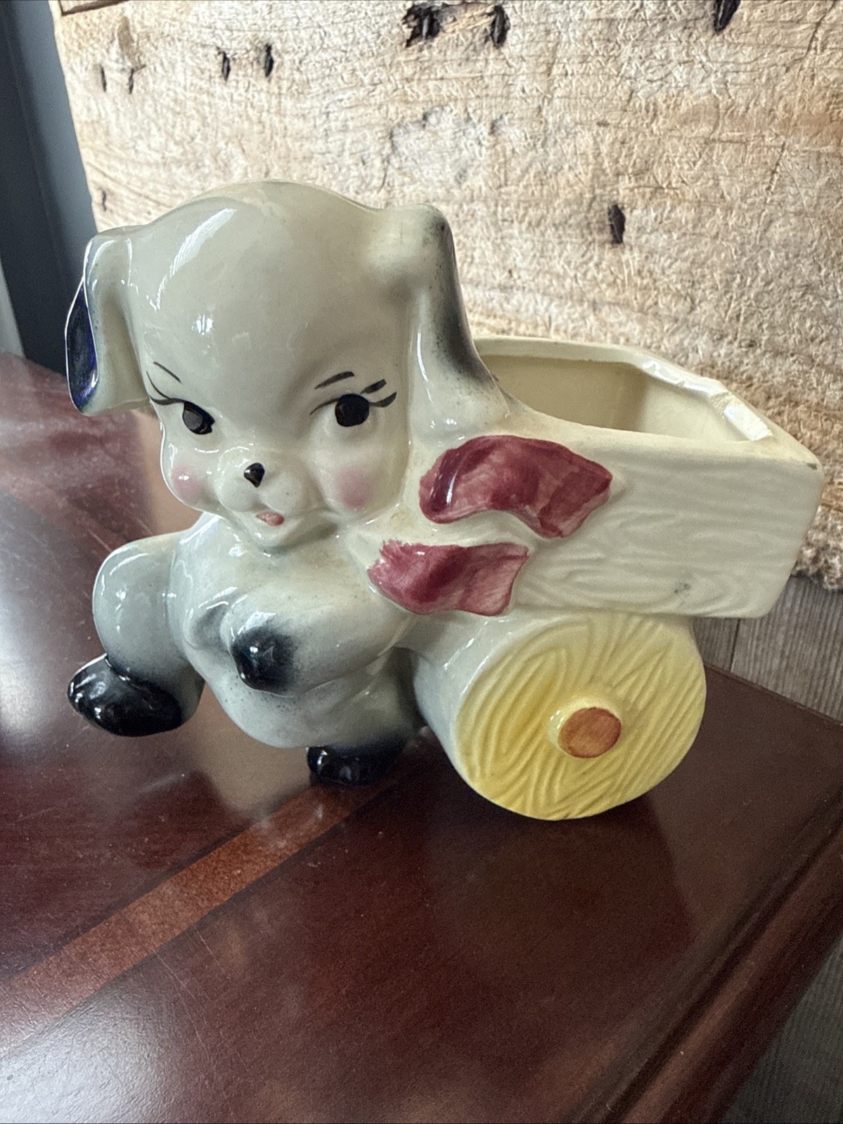 Vintage 1940-50s Puppy Dog Pulling Wagon Ceramic Pottery Planter