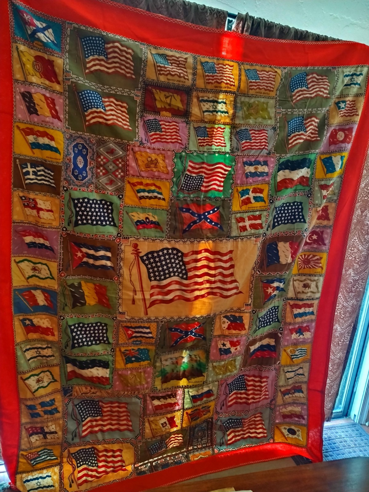 ANTIQUE 1910's TOBACCO FELT FLANNEL COUNTRY FLAG STITCHED PATCHWORK QUILT Full