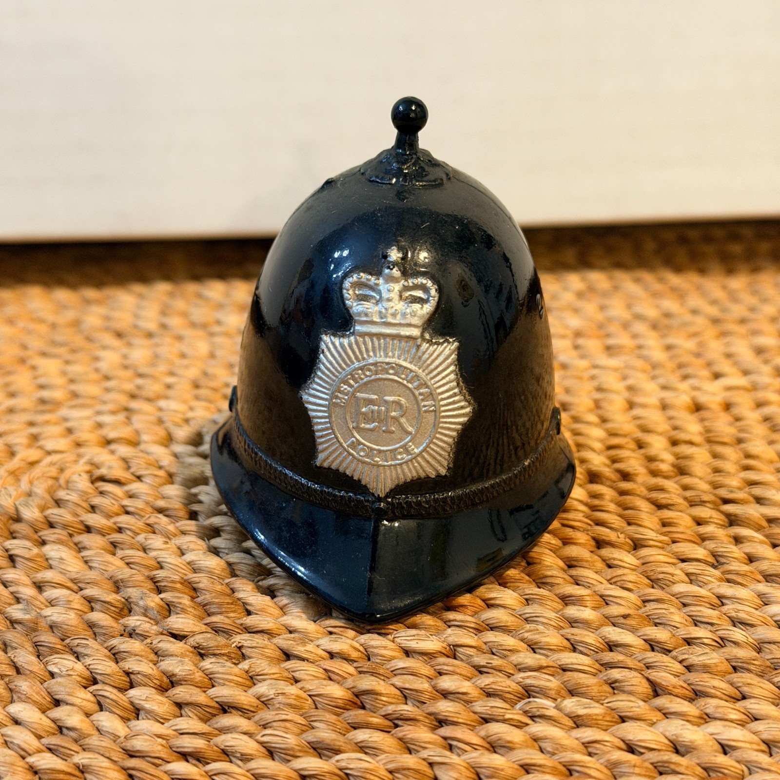 Vintage British Metropolitan Police Bobby Helmet Bell ER Queen Elizabeth II
