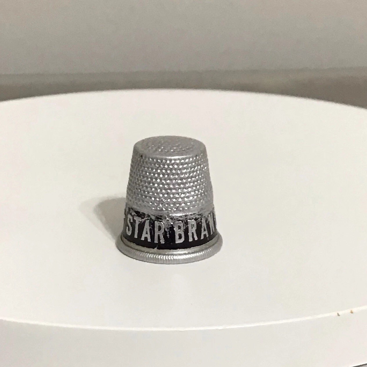 Vintage Star Brand Shoes Advertising Metal Thimble
