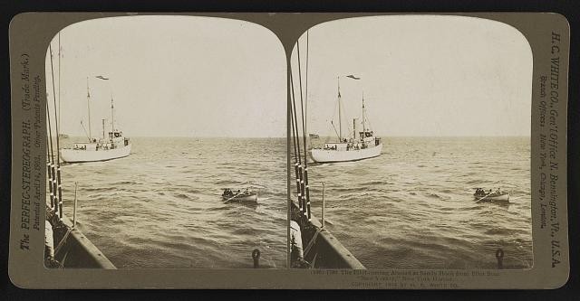 Photo:Sandy Hook NY Harbor 1904 Pilot Boat New Yorker Pilot Coming Aboard