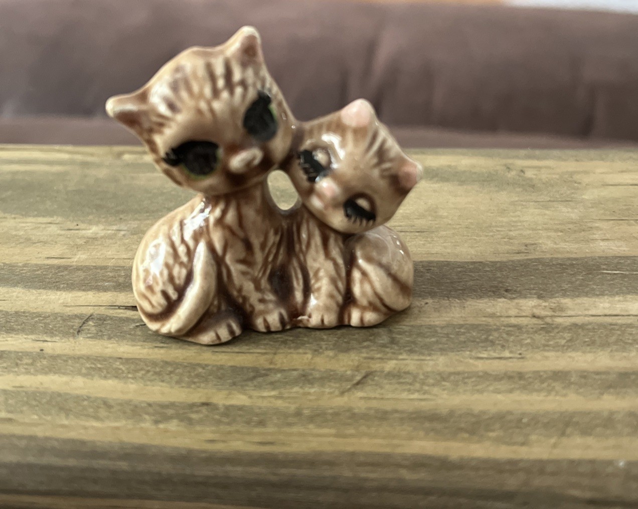 Vintage Ceramic Miniature Cat Figurine tan Mom (big eye) & Kitten (closed eyes)