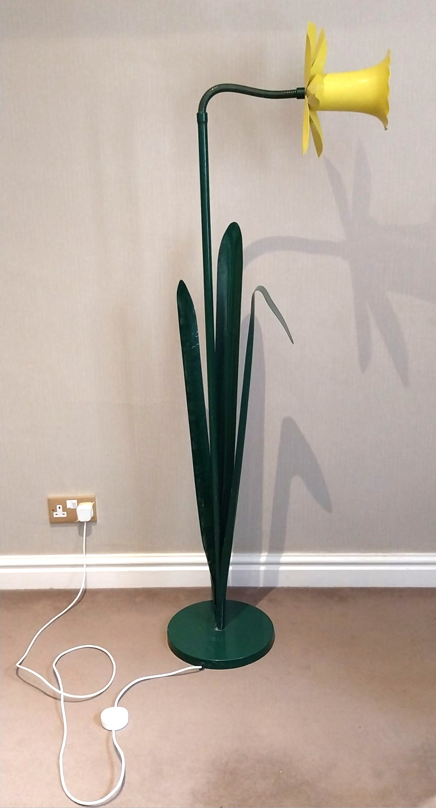 Bliss Original Yellow Metal Daffodil Floor Lamp 1986 by Peter Bliss 