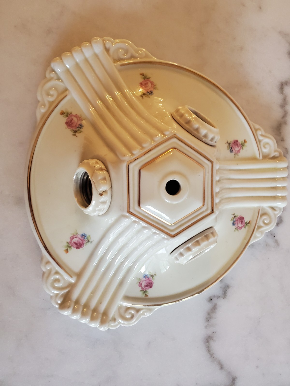 Vintage PORCELIER PORCELAIN 3 BULB CEILING LIGHT FIXTURE 20\'S-30\'S FLORAL Gold