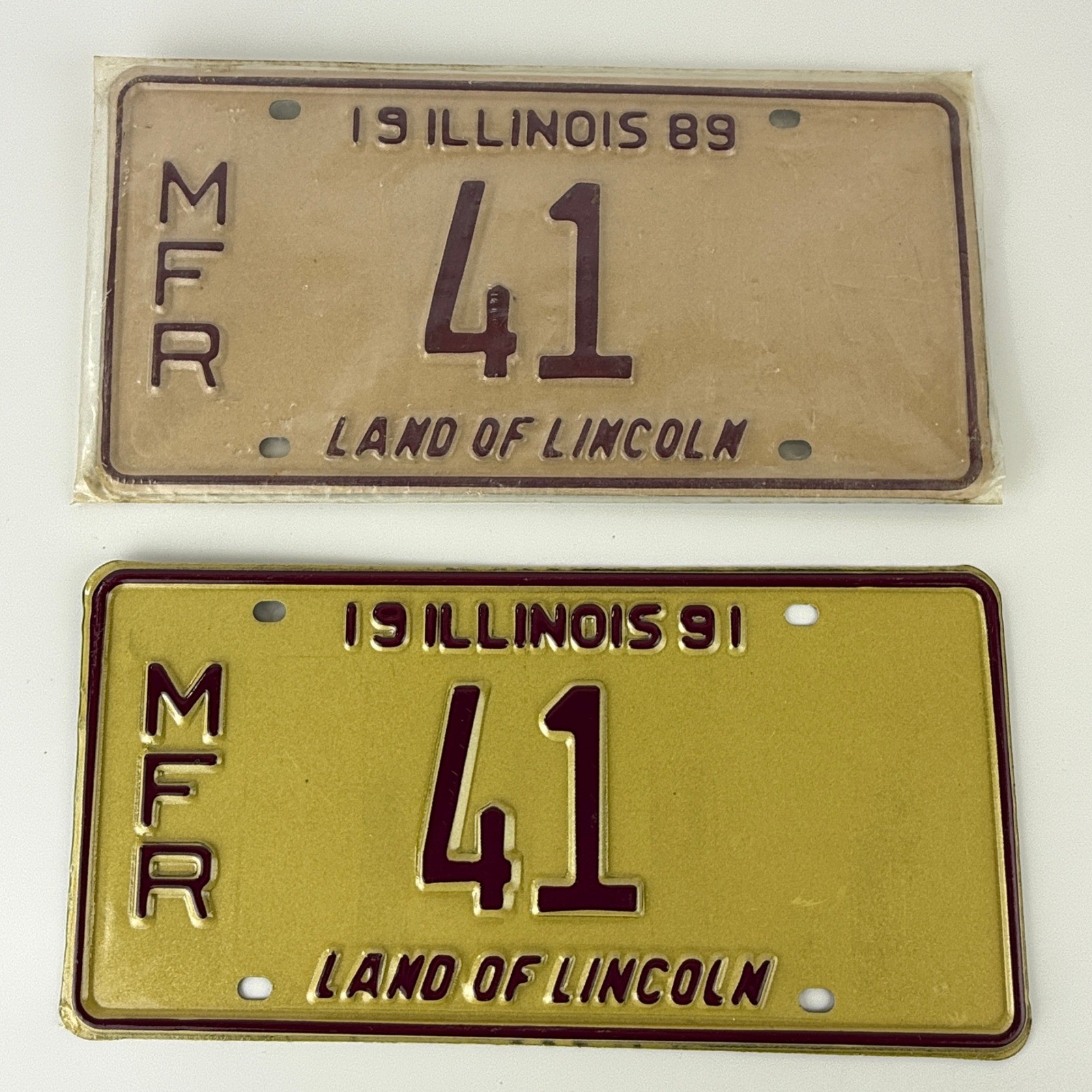 Vintage 1989 & 1991 Illinois License Plates MFR 41 Land of Lincoln Gold Maroon
