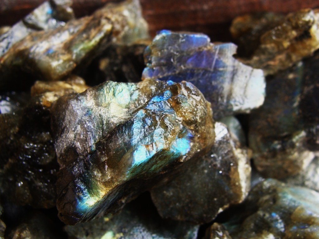 3000 Carat Lot of Unsearched Natural Labradorite Rough + a FREE faceted gemstone