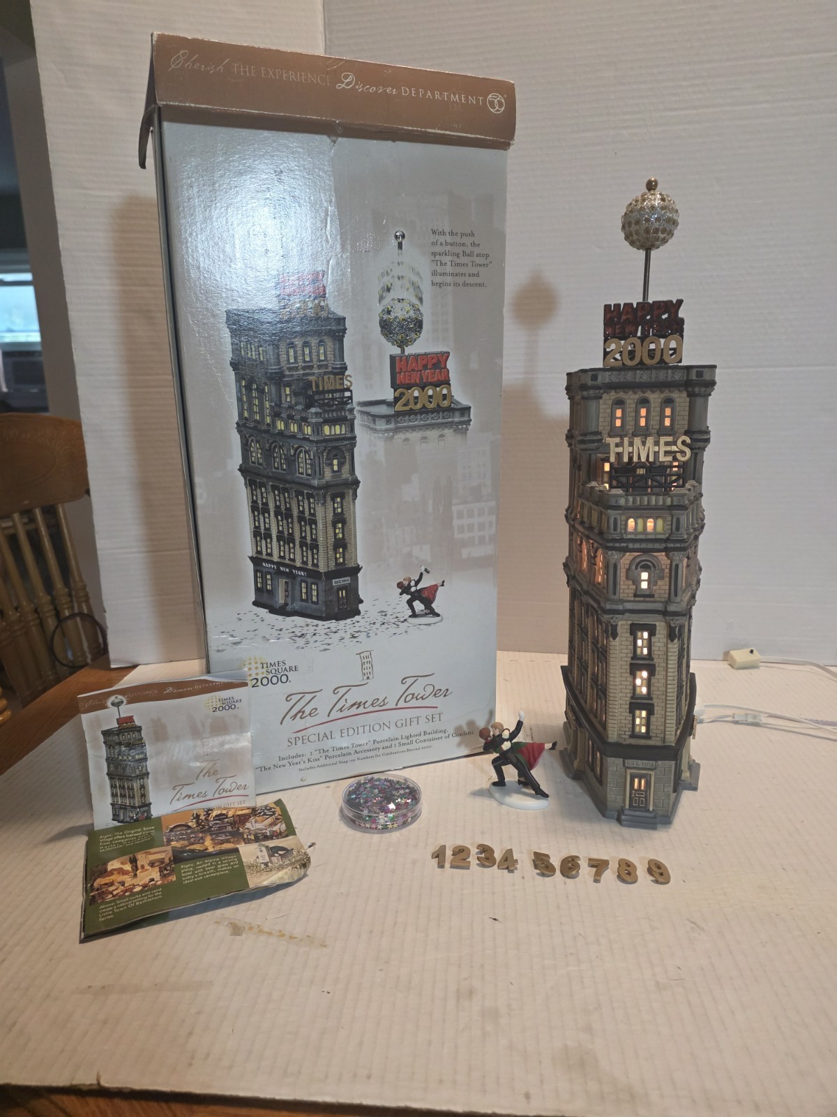 Department 56 Times Tower Special Ed Christmas In The City 2000  #55510