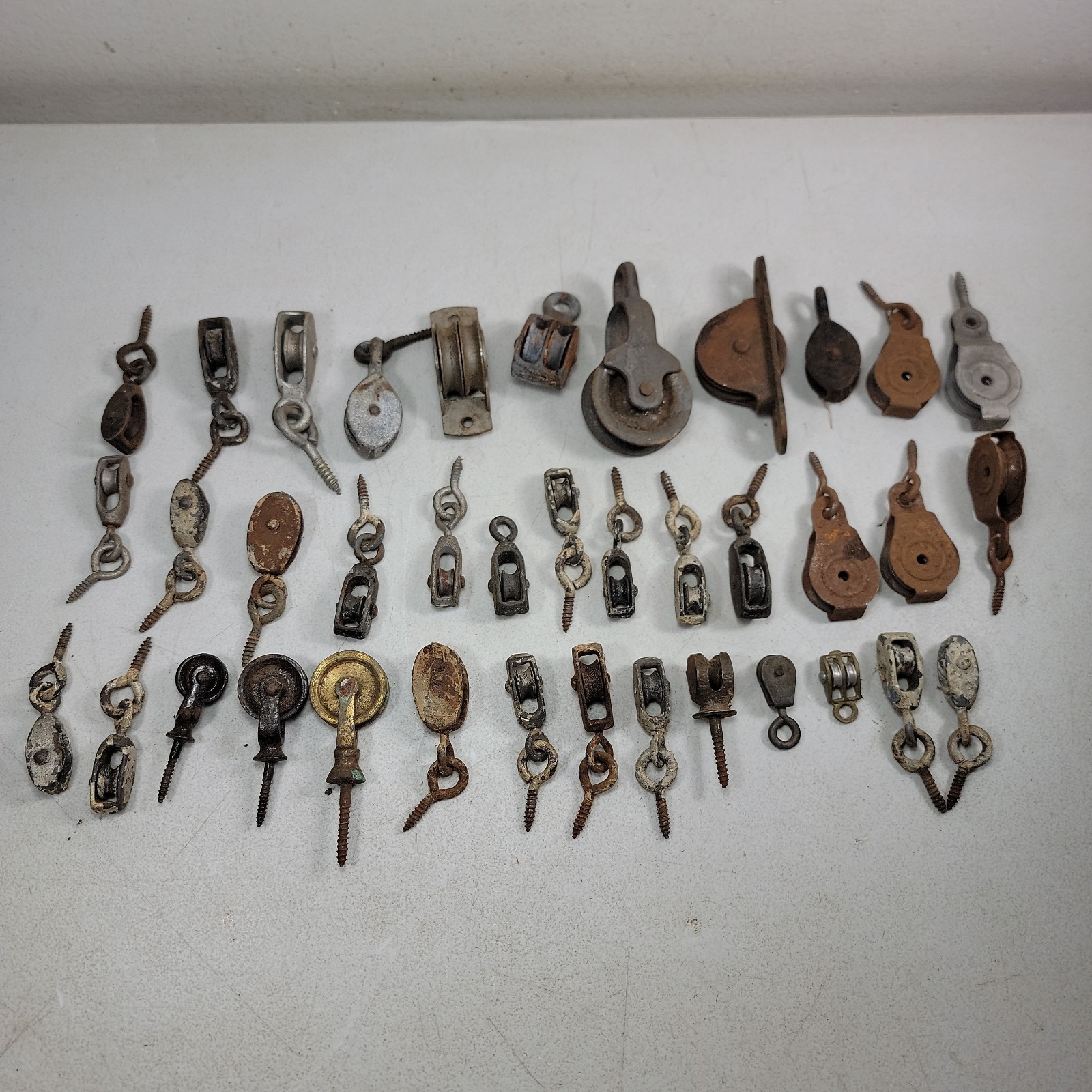 Lot of 35+ Small Vintage Antique Pulley Pulleys 3lbs 12oz