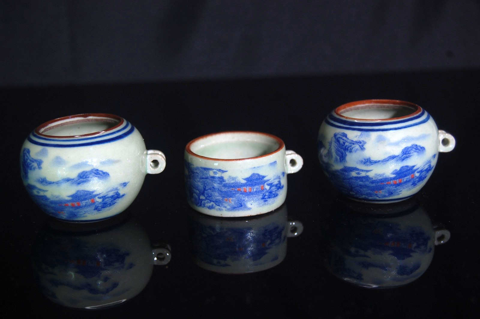 Blue & White Porcelain Feeders Bowl Cup for Chinese Bamboo Bird Cage Landscaping