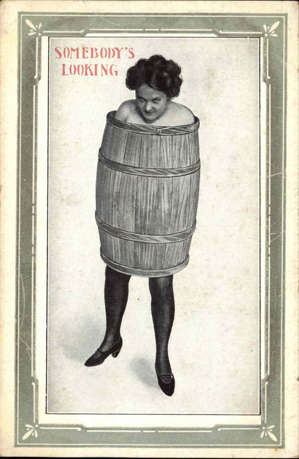 RISQUE Somebody\'s Looking BEAUTIFUL WOMAN NAKED IN BARREL Antique Postcard