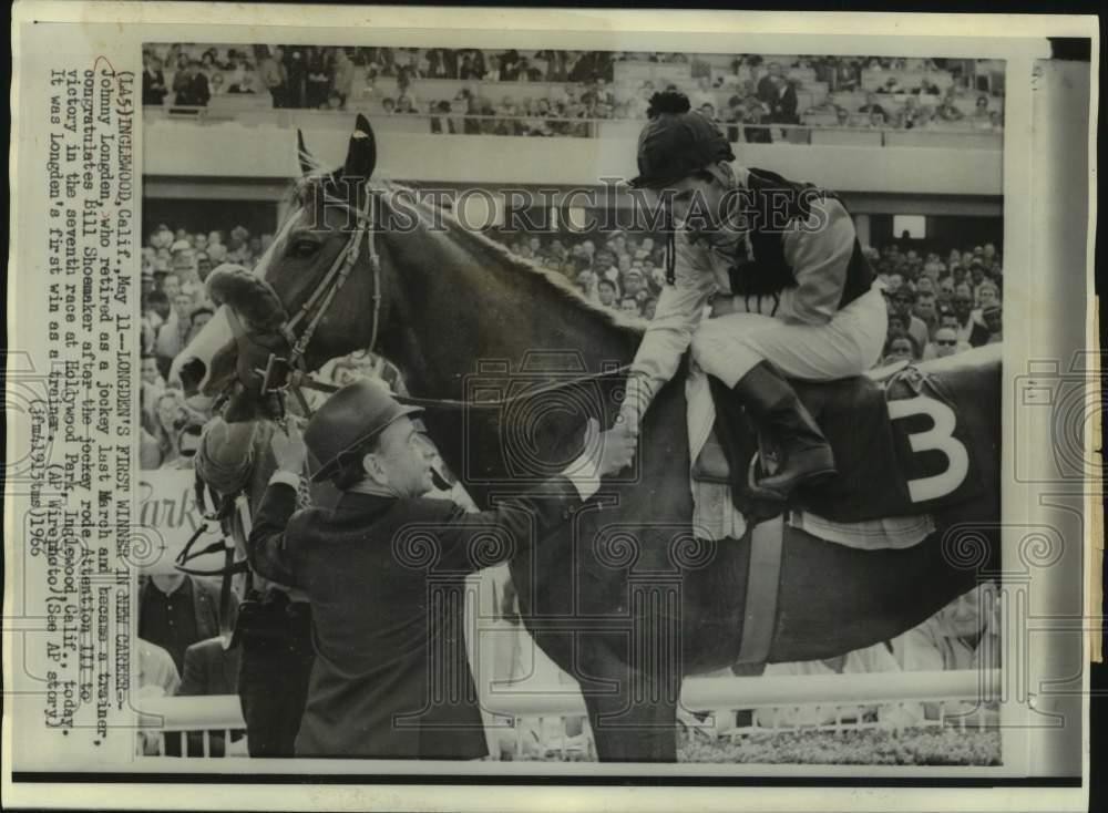 1966 Press Photo Johnny Longden congratulates Bill Shoemaker following race