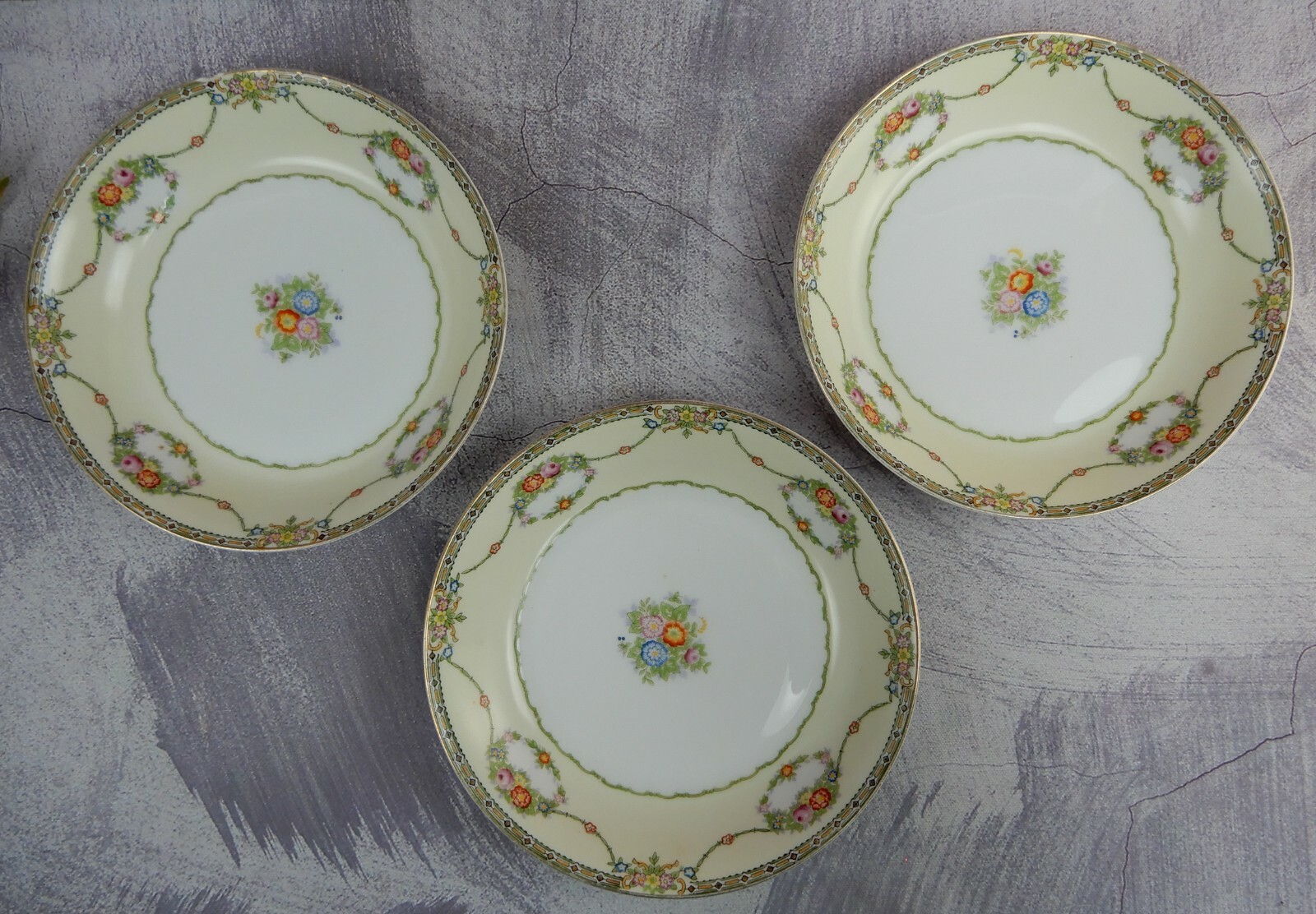 Set of 3 Vintage Meito Fine China Made in Japan w/Flowers Soup Bowls