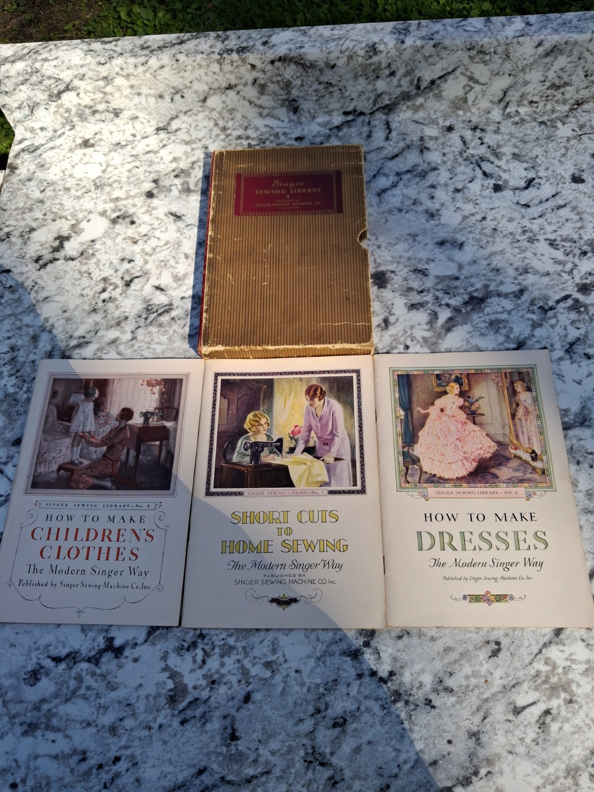 1930\'s Singer Sewing Library Vintage Original Booklets: Dresses & Kids Clothes