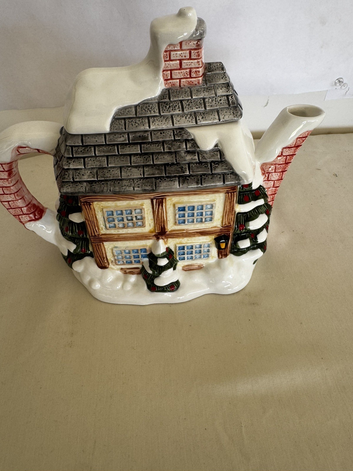 Christmas Teapot From The Seasonal Teapot Collection Vintage 1991