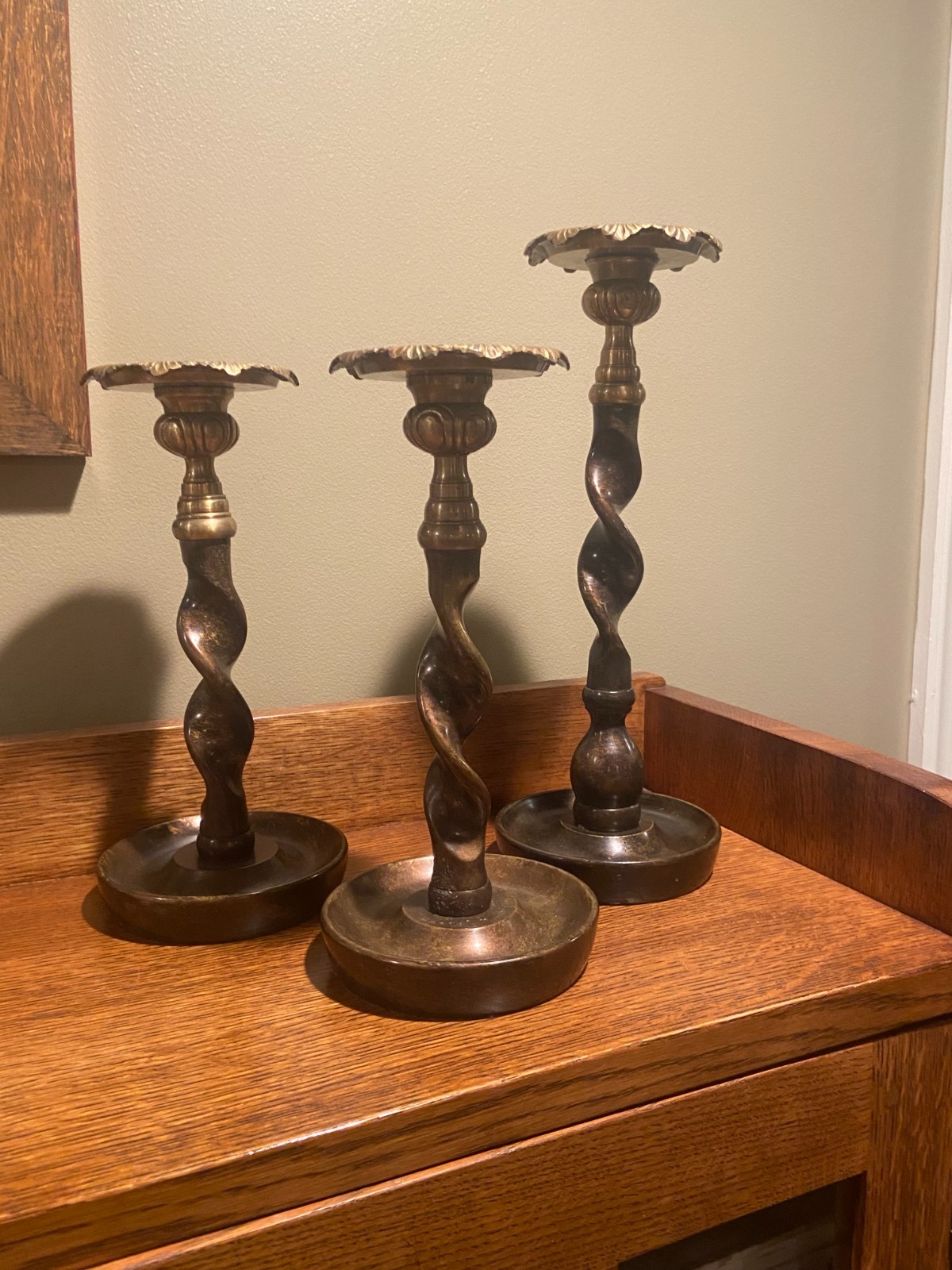 Southern Living Set of 3 Candlesticks  Barley Twist