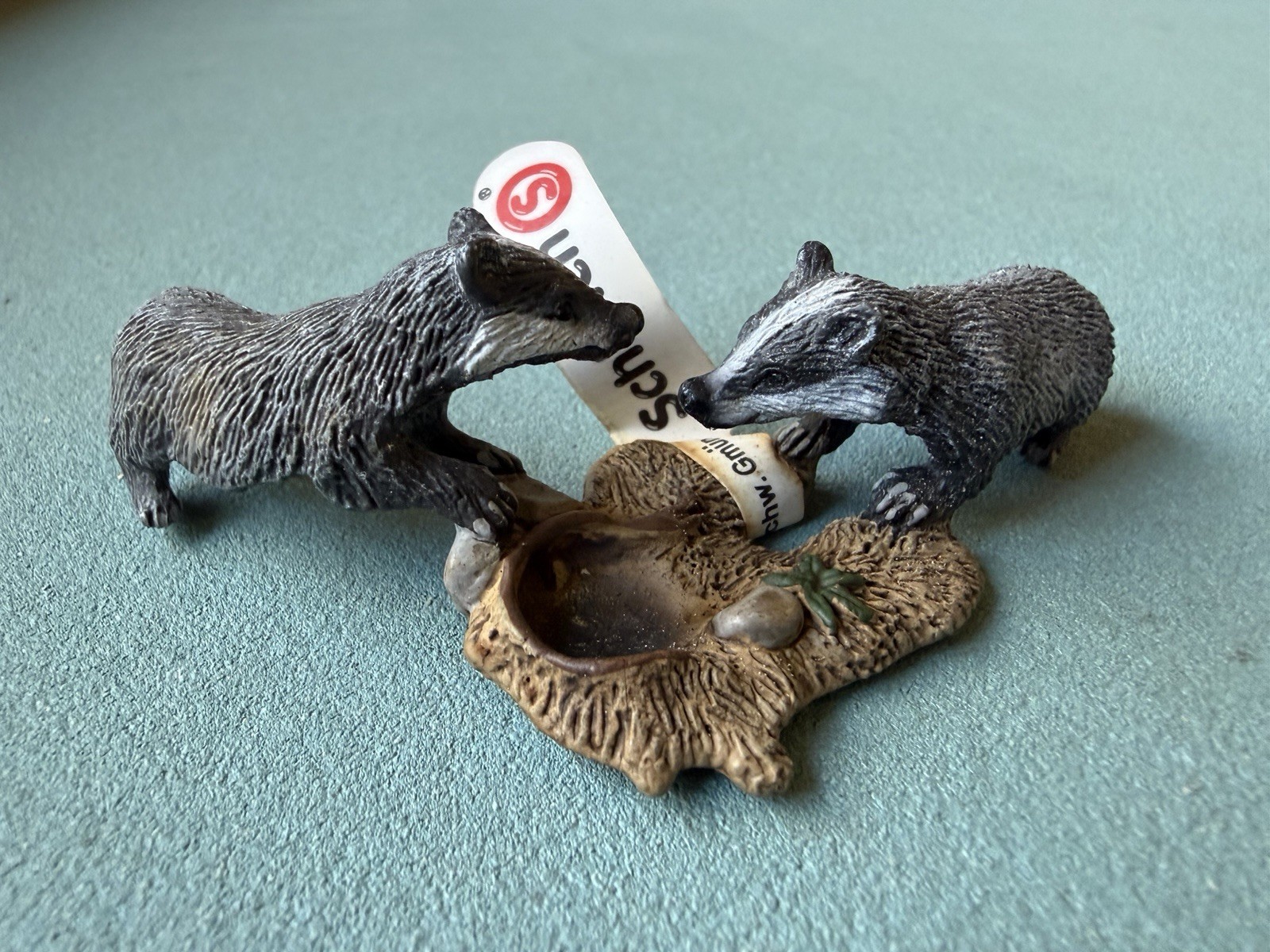 Schleich 2010 Badger Cubs Figure Wildlife Baby Weasel 14651 Retired Toy Figurine