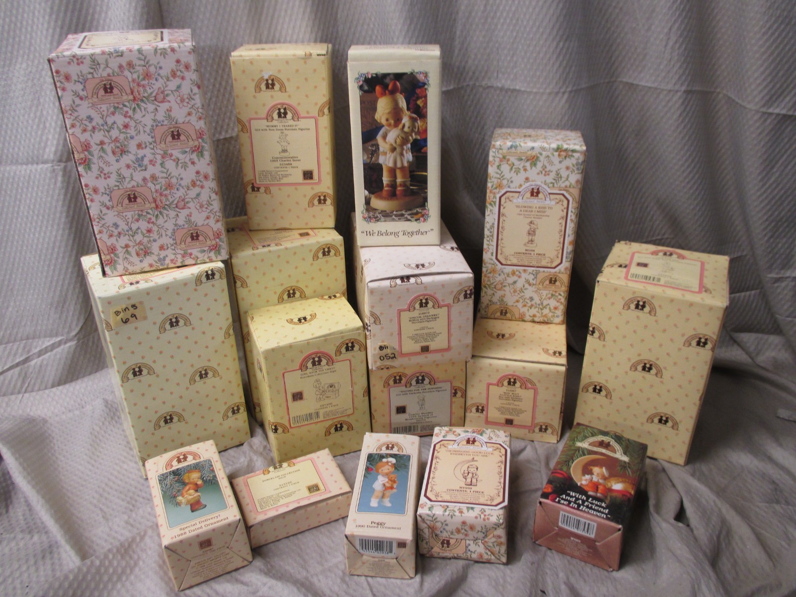 Lot of 16 Vintage 1988-1993 Enesco Memories of Yesterday Figurines