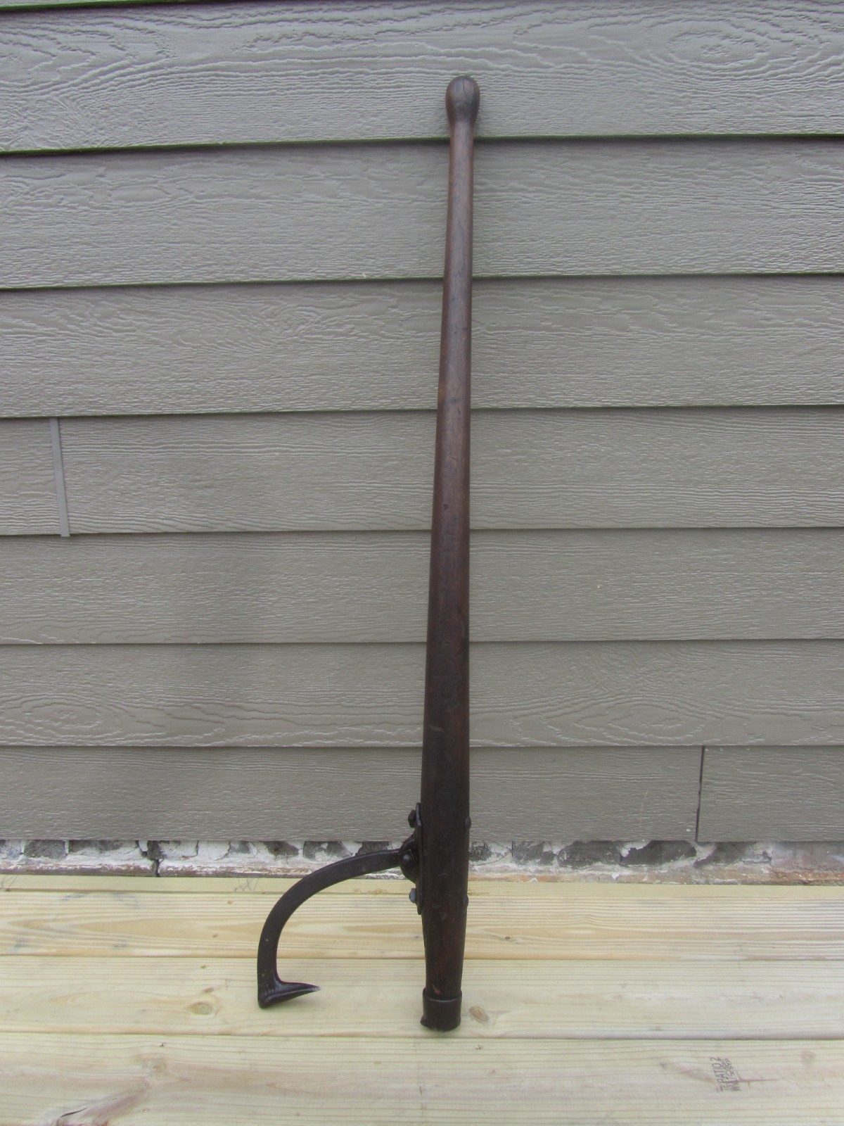 Osh Kosh WI Barn Antique Vtg Peavey Cant Hook Log Roller very sharp