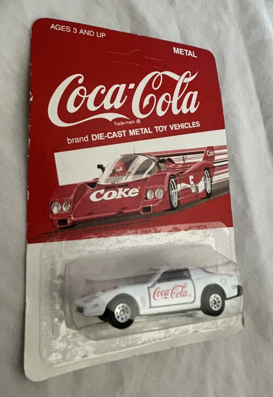 1988 Coca-Cola Die-Cast Metal Toy Car White Coke #2 Team Turbo NIB Hartoy 1988 Coca-Cola Die-Cast Metal Toy Car White Coke #2 Team Turbo NIB Hartoy