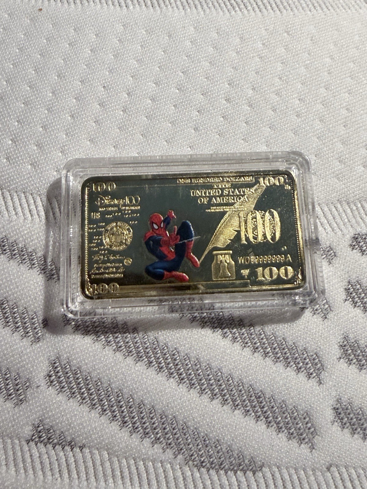 Spider- Man 100 Years Of Wounder 24k Gold Bar