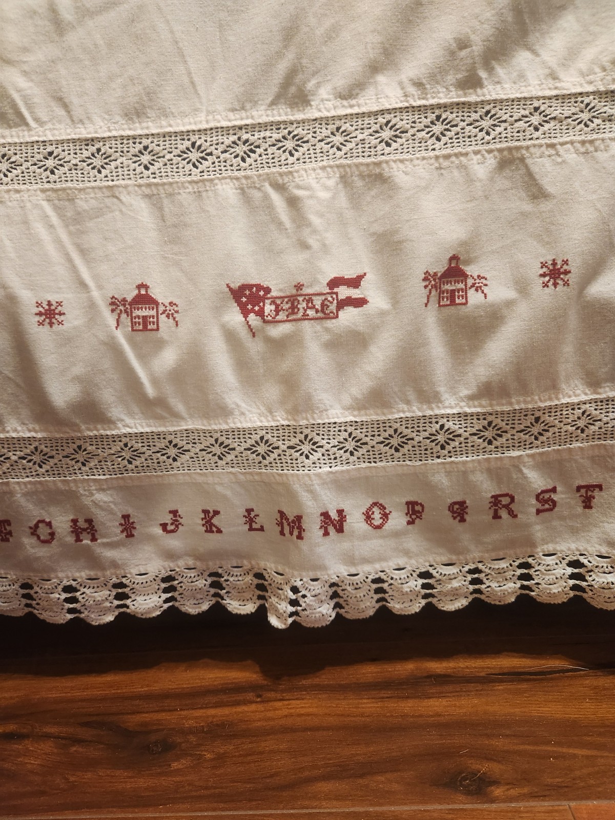 Vintage 1993 Judi Boisson Queen Size Alphabet Bedskirt - EXCELLENT Vintage 1993 Judi Boisson Queen Size Alphabet Bedskirt - EXCELLENT
