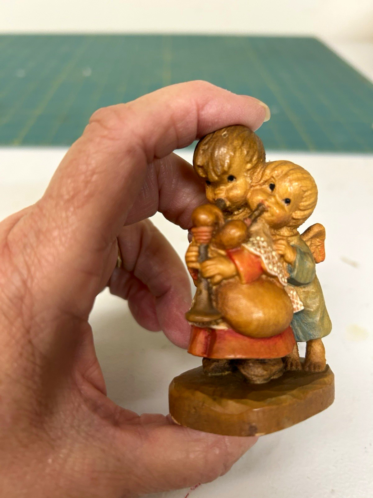 VINTAGE ANRI FERRANDIZ FIGURINE BAG PIPE BAGPIPE PLAYERS CHILDREN THE HELPER 3”