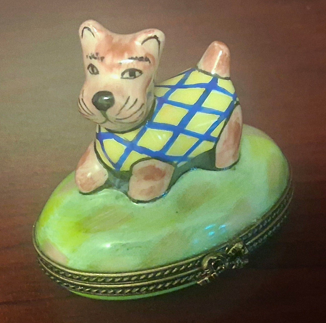 Vintage Limoges France Peint Main Trinket Box with Bone Inside