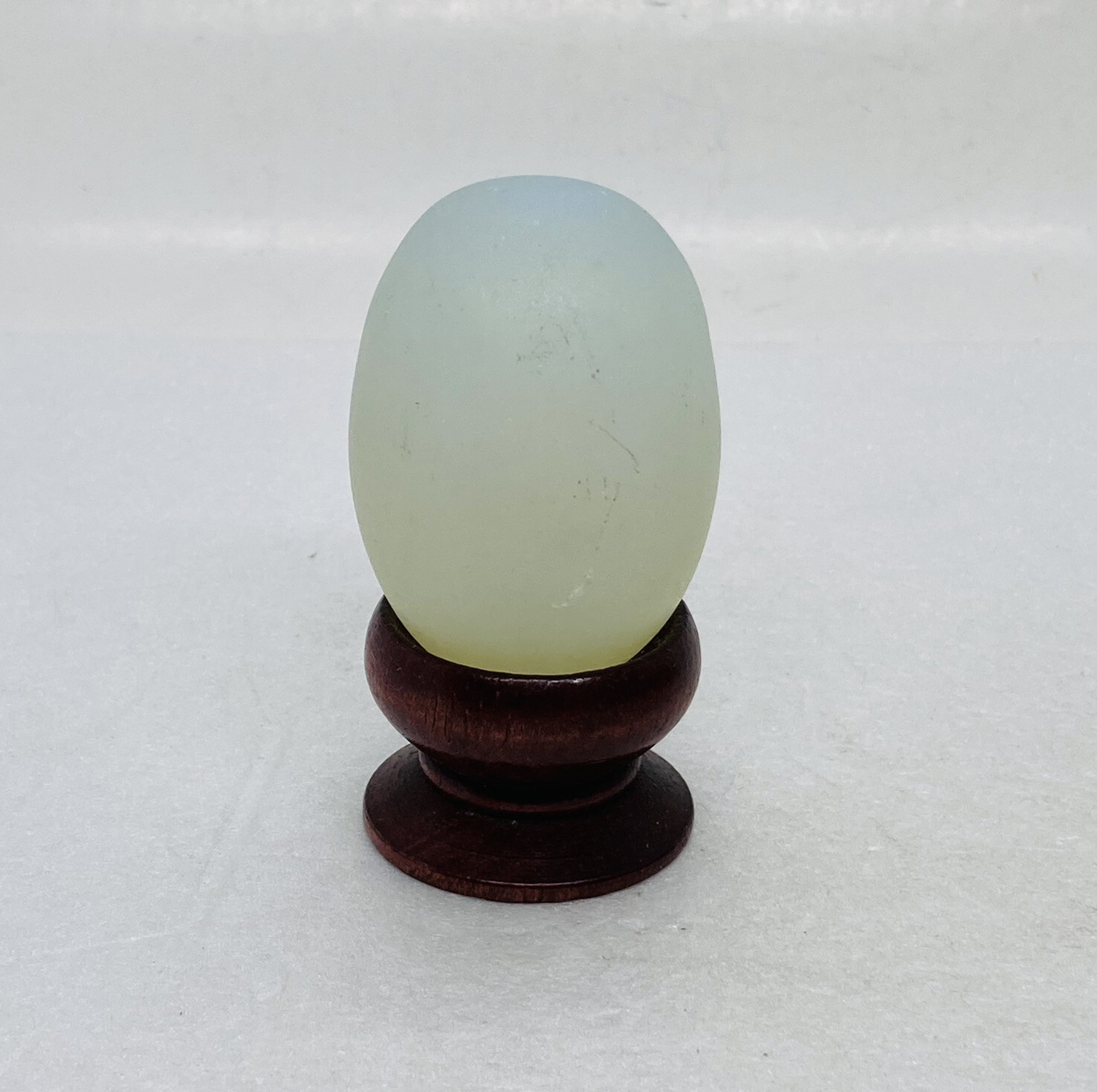 Vintage 1970s Frosted Crystal Glass Egg 2” Mantle Display Art Decor C3