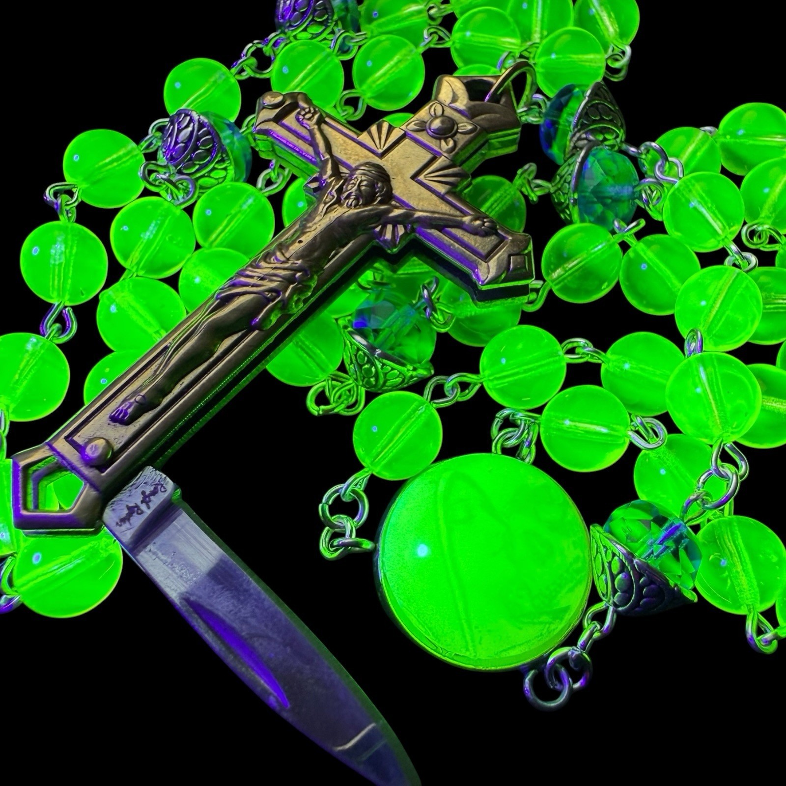 Uranium Glass Holy Rosary W/  Knife Crucifix Mori Skull  Glowing  24