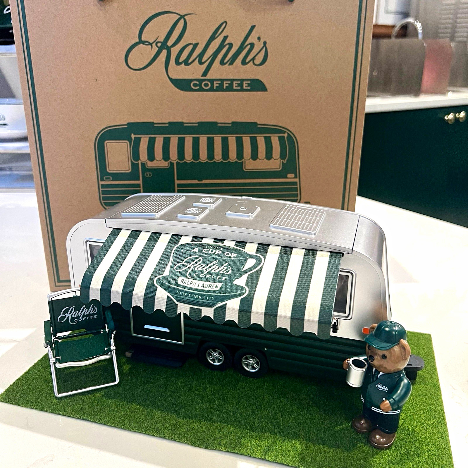 IN HAND RARE Ralph's Coffee Limited Edition Moon Cake Box Polo Bear CamperSet