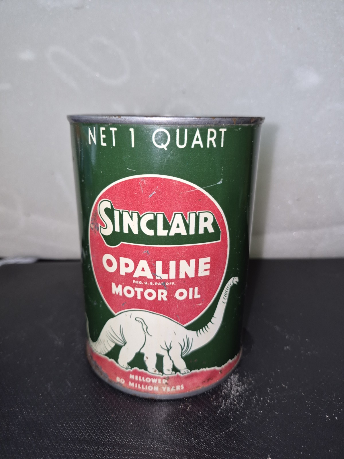Vintage SINCLAIR OPALINE DINO MOTOR OIL Quart Metal  Green + White