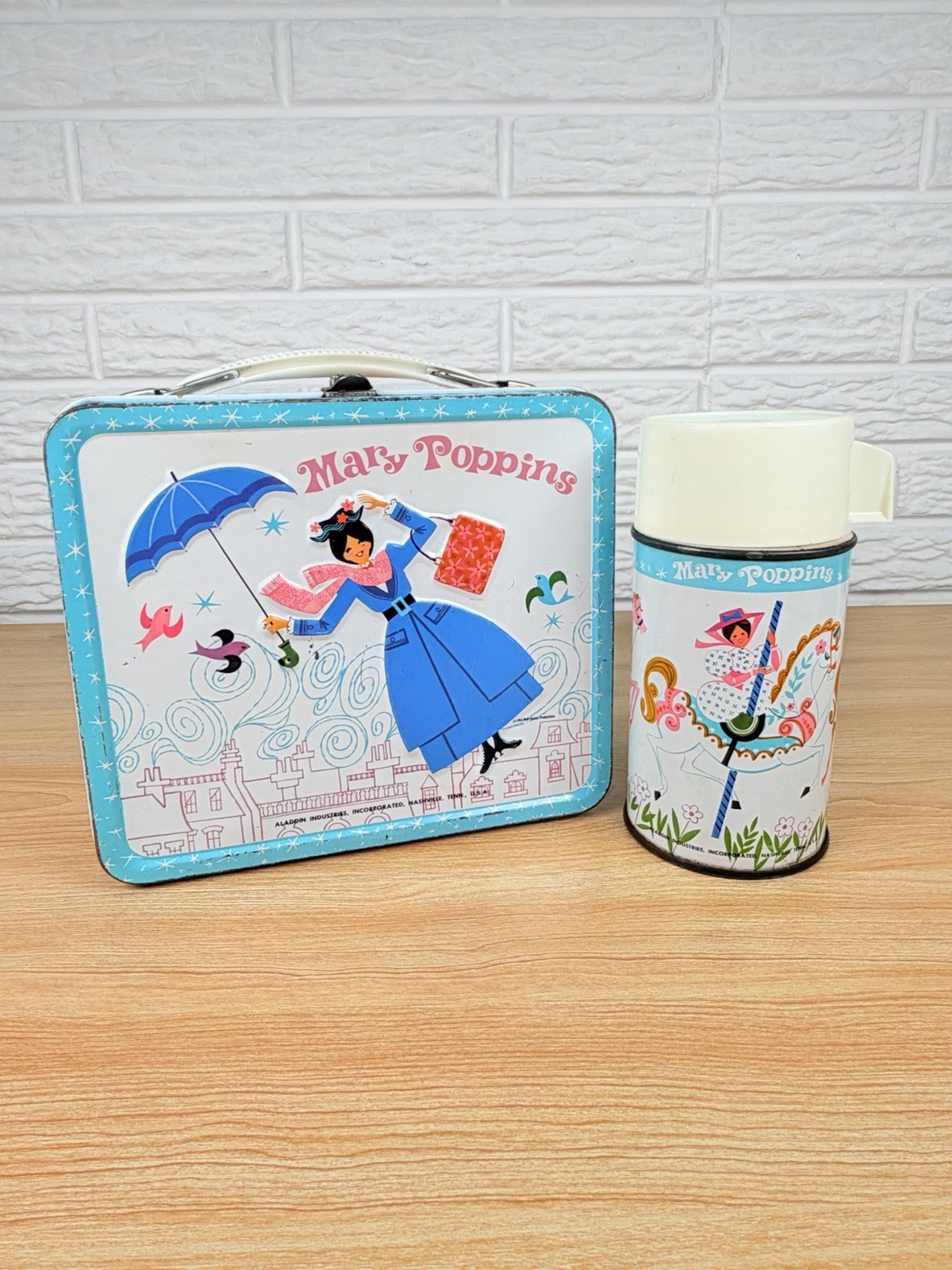 Vintage 1964 Aladdin MARY POPPINS Metal Lunch Box Walt Disney With Thermos