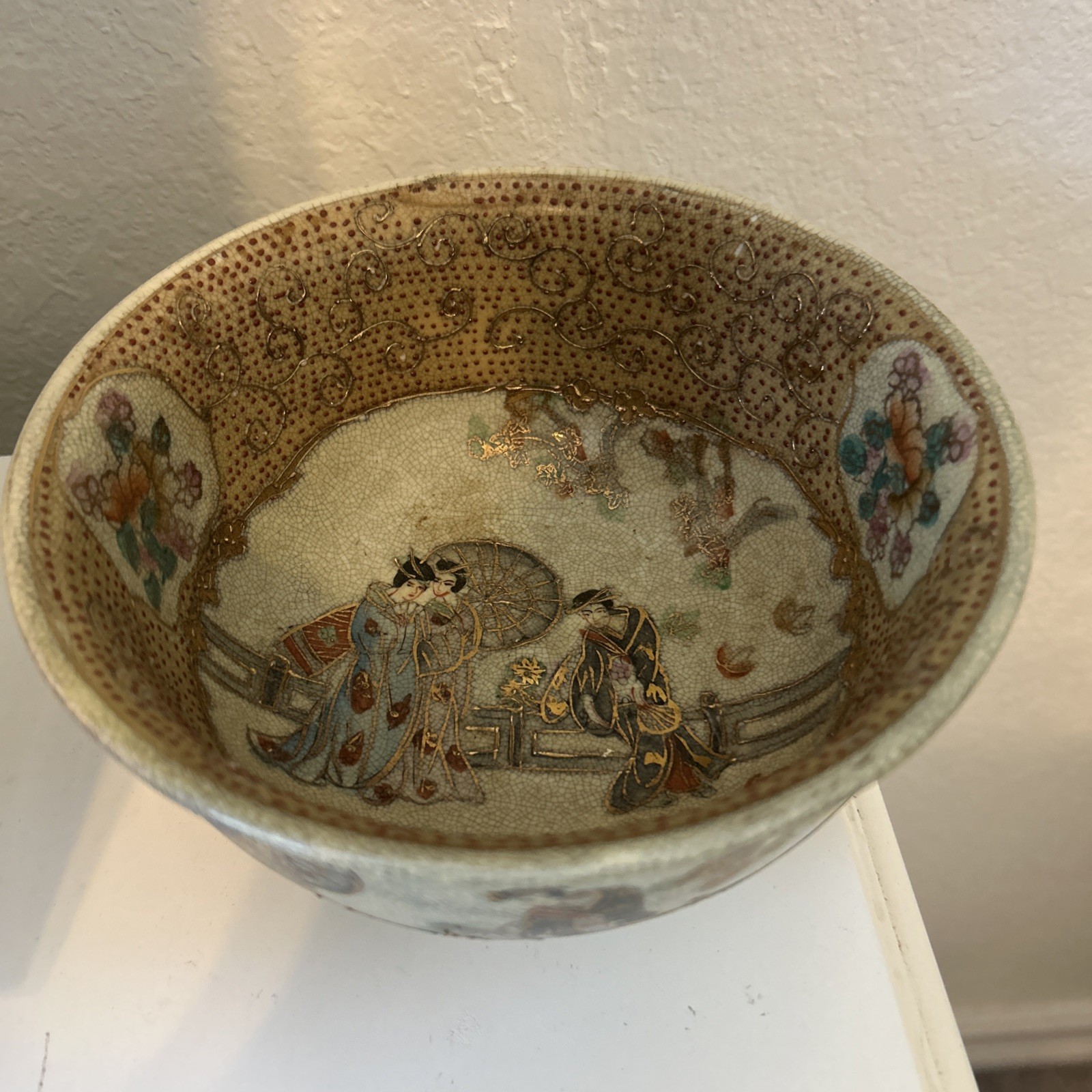 Vintage Royal Satsuma Moriage Painted Gold Gilded Bowl Mid Century Geisha Vintage Royal Satsuma Moriage Painted Gold Gilded Bowl Mid Century Geisha